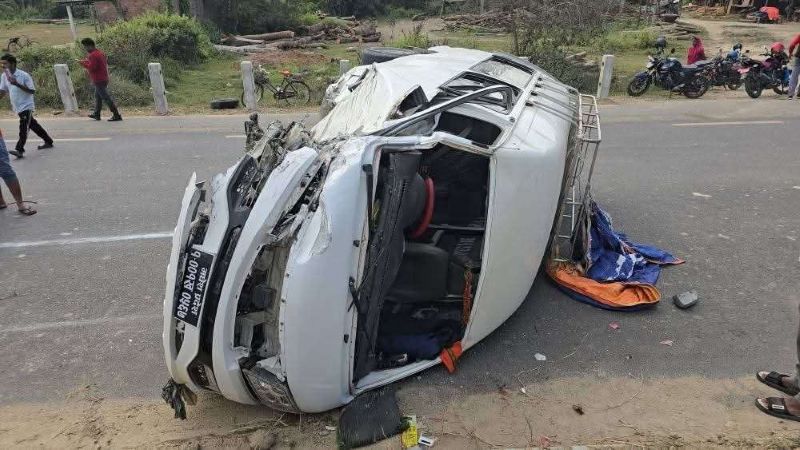 Dozens injured as vehicles collide