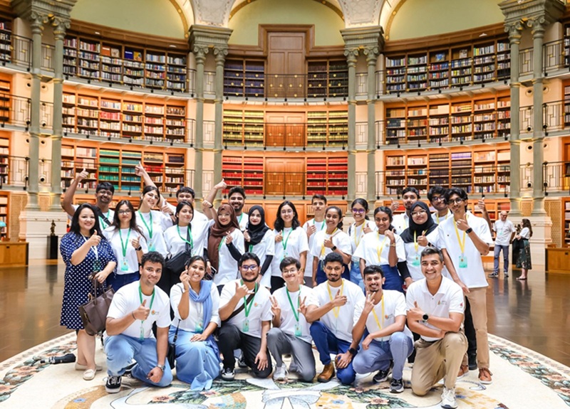 Huawei Trains Nepali Students AI