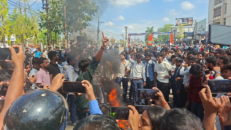 Hari Khetan Campus Dispute