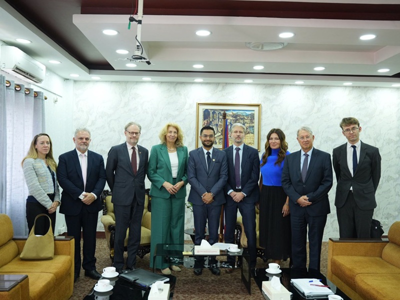 EU Ambassadors Education Minister