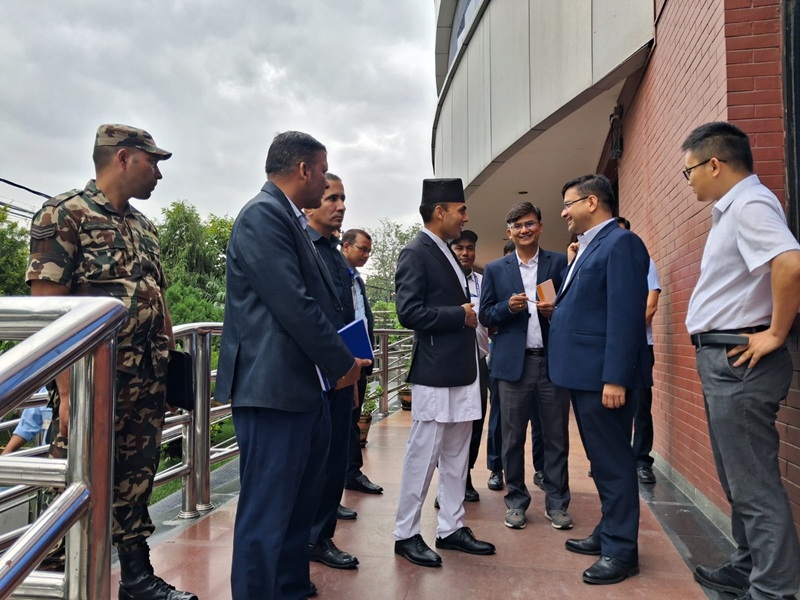 नेपाल टेलिकमको सेवा छिटो, सहज र गुणस्तरीय बनाउन सञ्चारमन्त्रीको निर्देशन