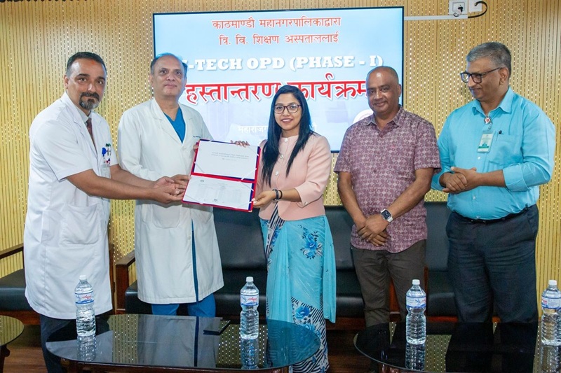 टिचिङको ओपीडी डिजिटल बन्दै: महानगरको १.७ करोडको उपकरण सहयोग