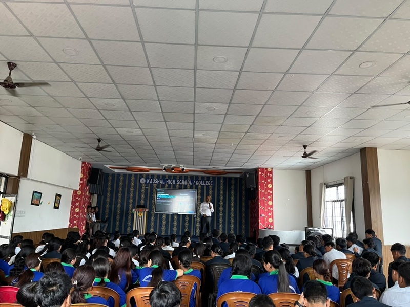 भविष्यका प्रविधि लिडरहरूलाई सशक्तिकरण: टेकपाइला इनोभेसन्सद्वारा कौशल इंलिस हाई स्कूलमा एआई र साइबर सुरक्षा सम्बन्धी विशेष सेसन सम्पन्न