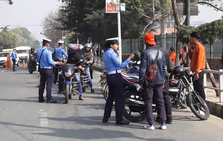 काठमाडौं उपत्यकामा पछिल्लो २४ घण्टामा ५२१ सवारी साधन कारवाहीमा