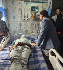 नारायणी अस्पताल घटनाका घाइते चिकित्सक ट्रमा सेन्टरमा, मन्त्री मेहताद्वारा स्वास्थ्य अवस्थाको जानकारी