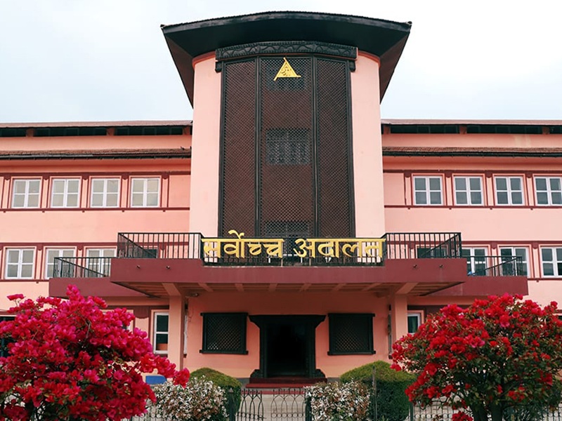 नेपाल इन्भेष्टमेन्ट मेगा बैंकका अध्यक्ष–सीईओ पक्राउ नगर्न सर्वोच्चको आदेश