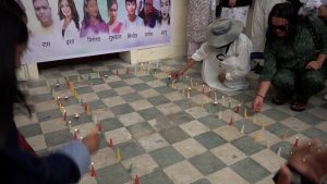 गाईजात्रामा यौनिक तथा लैङ्गिक अल्पसंख्यकद्वारा दीप प्रज्वलन, दिवंगतहरूको सम्झनामा १ लाख सहयोग घोषणा