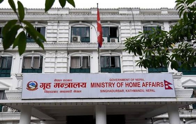 ग्यास कालोबजारी रोक्न उपत्यकाका डिपोमा सादा पोसाकका प्रहरी खटाइने