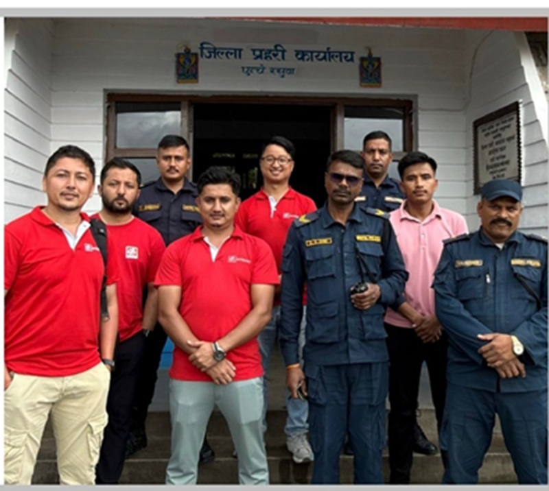 रसुवाका बाढी प्रभावित क्षेत्रमा डिशहोम र युटेलस्याटद्वारा निःशुल्क स्याटेलाइट इन्टरनेट सेवा सुरु