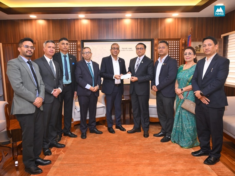 एनएमबि बैंकद्वारा भोटेकोशी बाढी प्रभावितका लागि रु. तीन करोड एकाउन्न लाख रुपैयाँ सहयोग