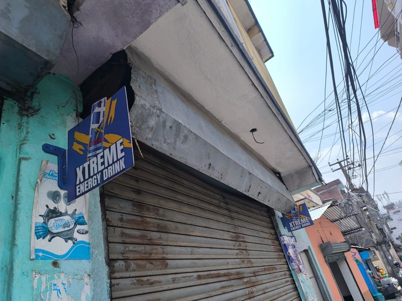 एक्स्ट्रिम इनर्जी ड्रिंक्सका होर्डिङ बोर्ड अनधिकृत र मापदण्डविपरित
